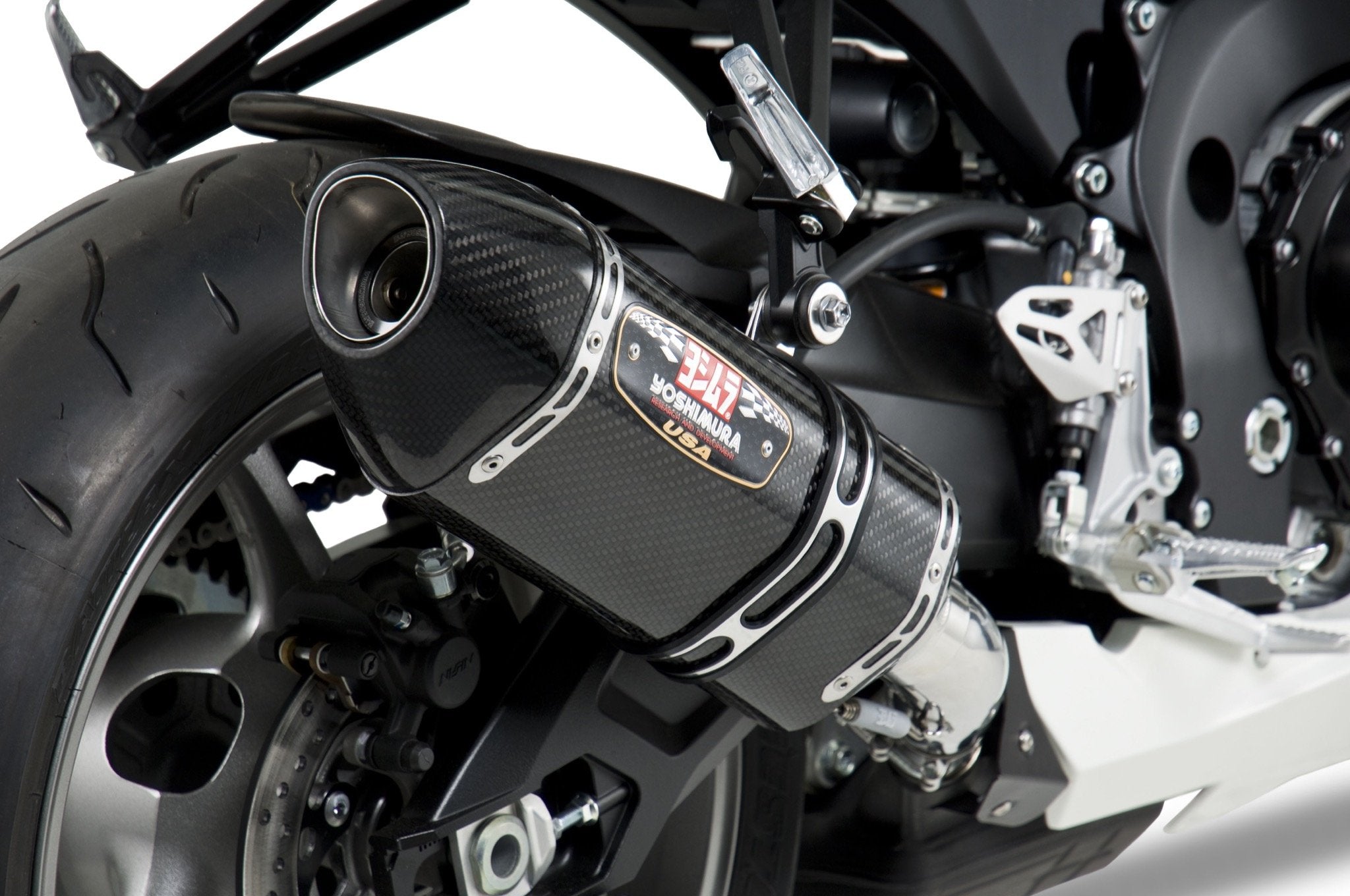 Yoshimura Slip-On Suzuki Gsx-R600/750 2011-19 Street R-77 So Ss-Cf-Cf