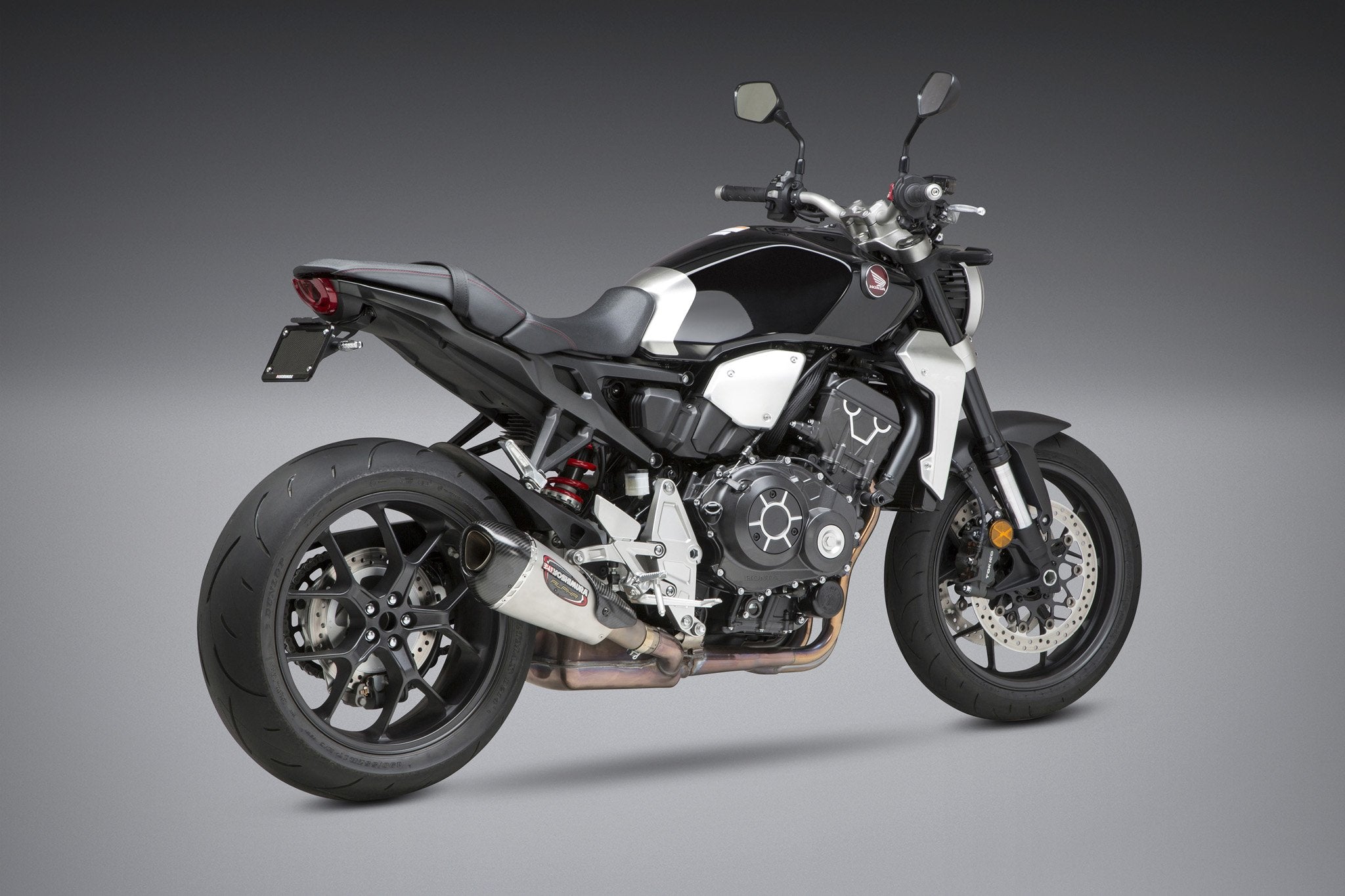 Yoshimura Slip-On Honda Cb1000R 2018 Street Alpha T So Ss-Ss-Cf Works Finish