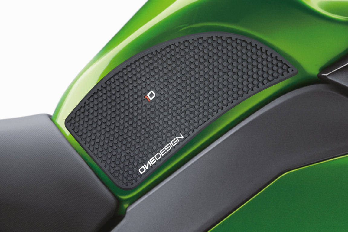 Puig Lateral Tank Pads Kawasaki C/Black