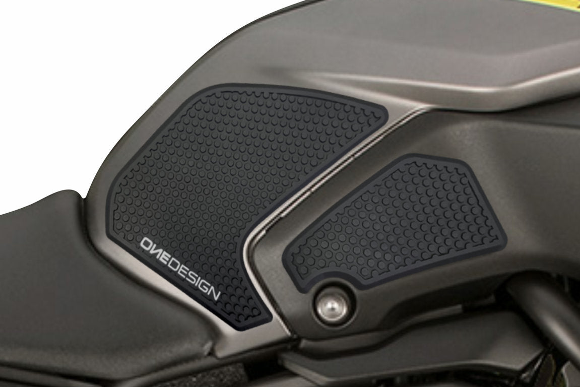 Puig Lateral Tank Pads Yamaha C/Black