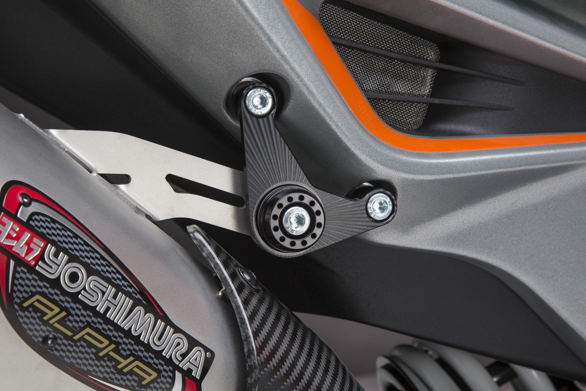 Yoshimura Ktm 790 Duke 2019 Aluminum Muffler Bracket