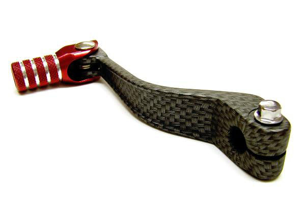 Tec-X Vaihdepoljin, Carbon-kuvio/Punainen, Derbi Senda / Aprilia RX,SX  06- / Gi