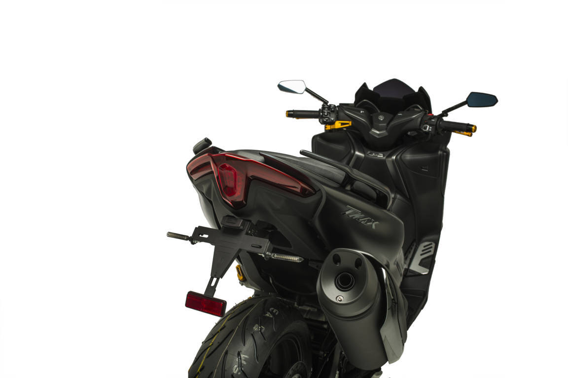 Puig Portamatriculas Yamaha Tmax 560/Sx/Dx/Max Tech