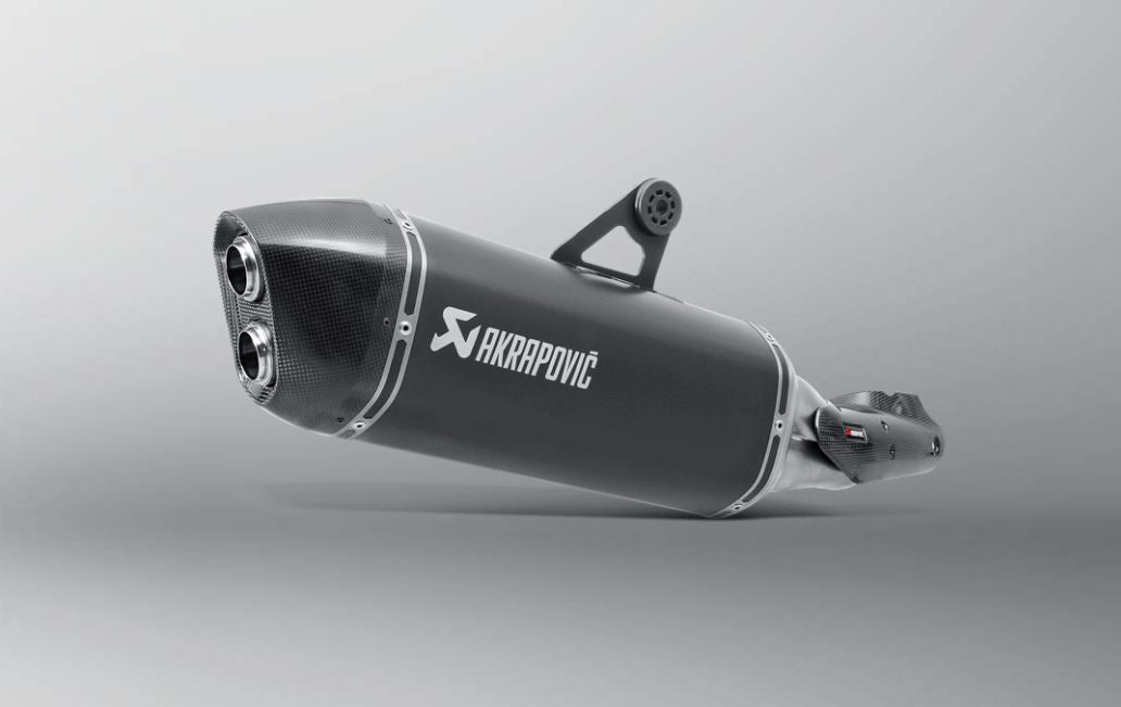 Akrapovic Slip-On Line (Titaani)  Mustaline R1200GS/Adventure 2013-16