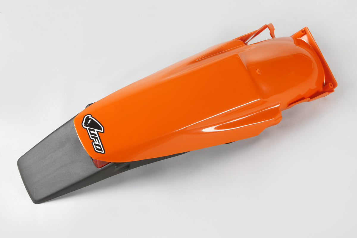 UFO Takalokasuoja Enduro takavalolla KTM125-525EXC 98-03 Oranssi 127