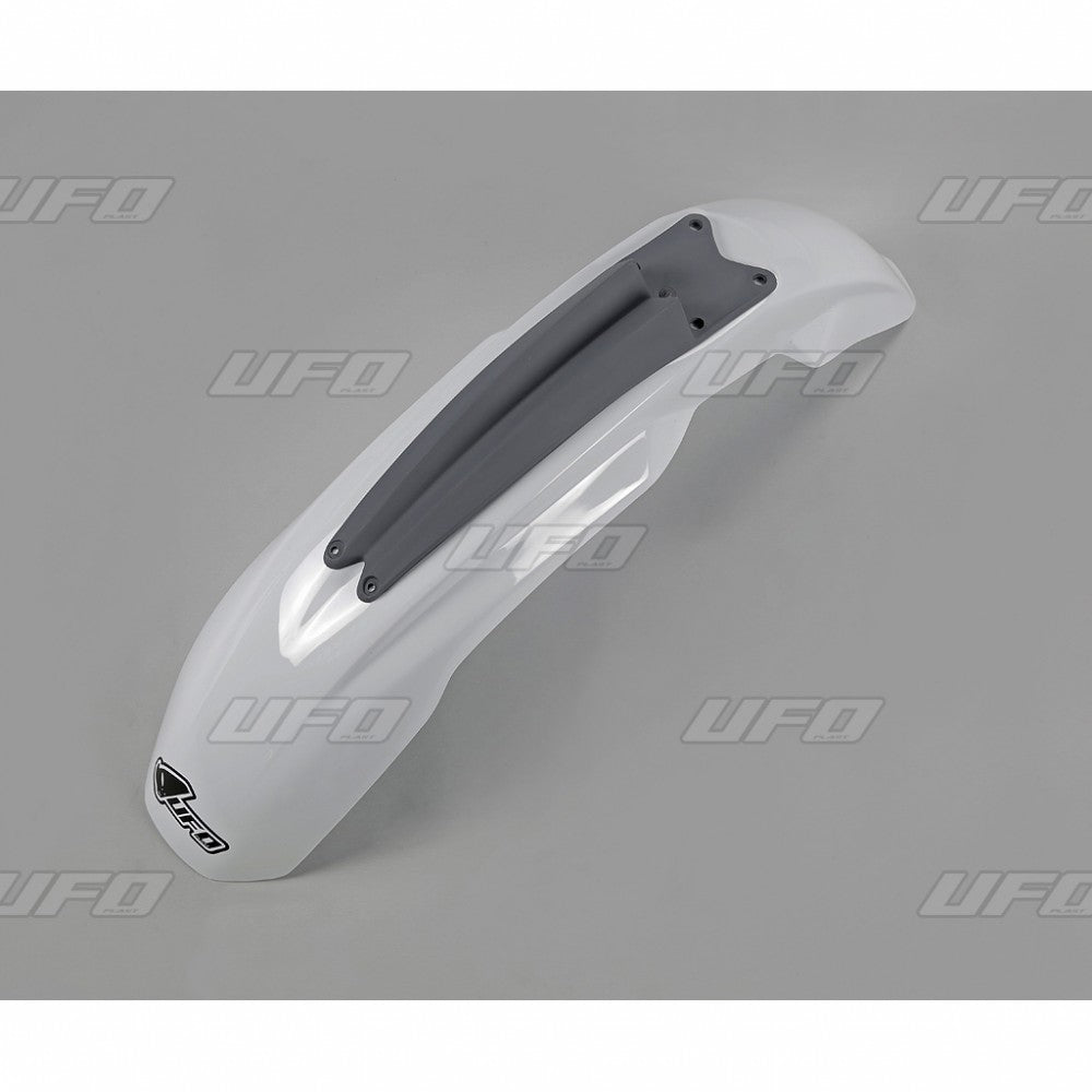 UFO Etulokasuoja HVA 2T 05-, 4T 05-07 Valkoinen  041