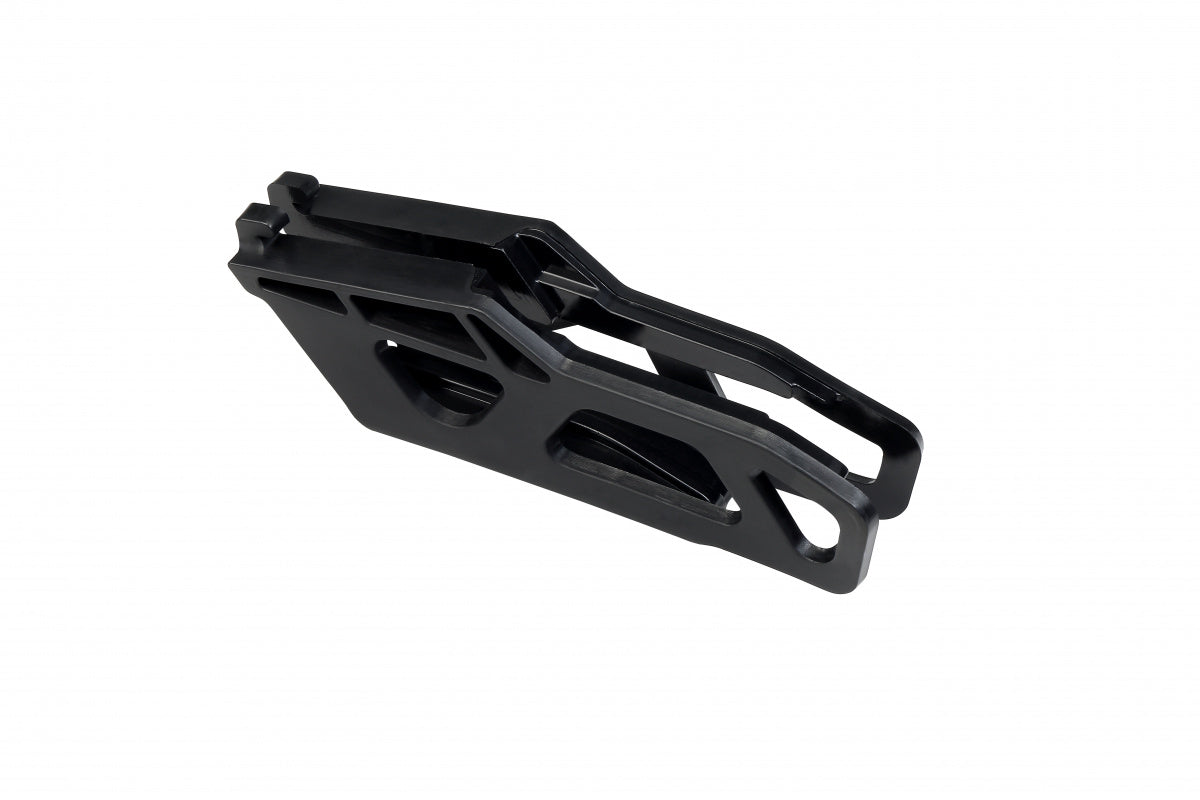 UFO Ketjuohjuri RM-Z250 19- .RM-Z450 18- Musta 001