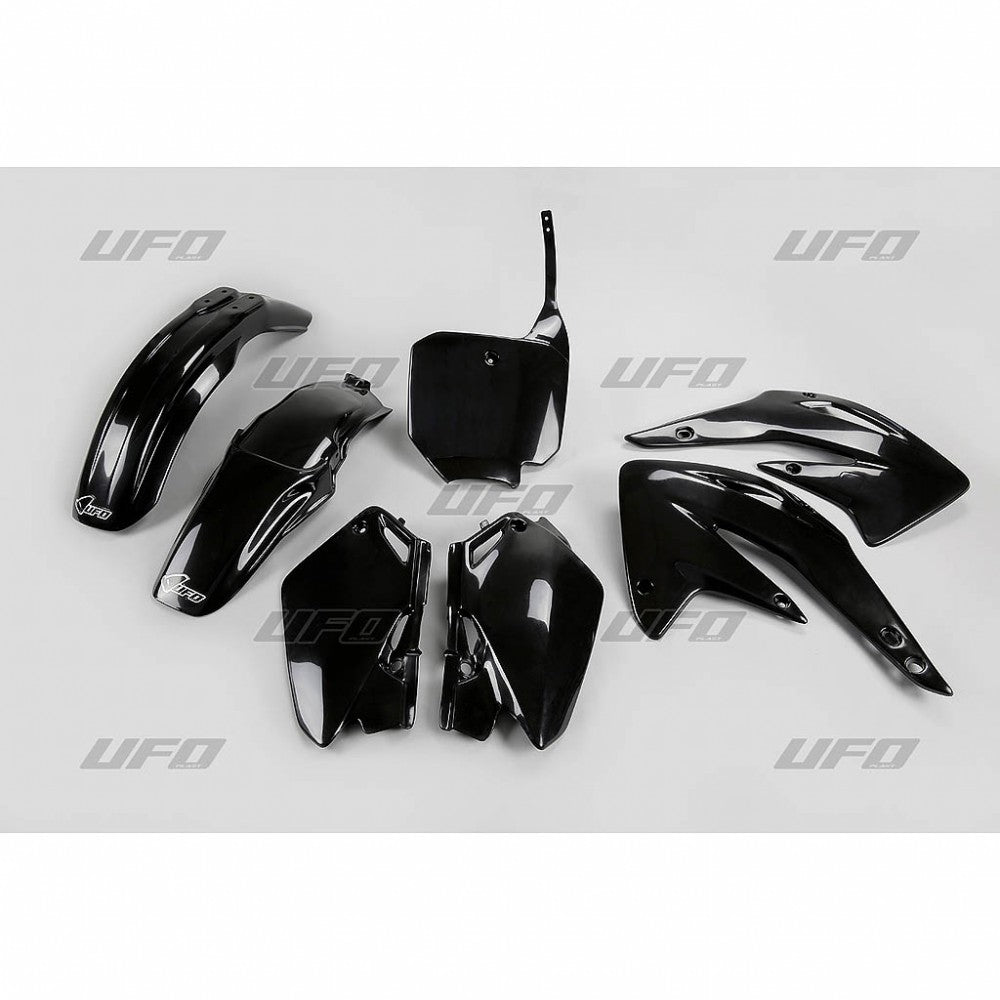 UFO Muovisarja 5-osainen Musta CR85 03-07