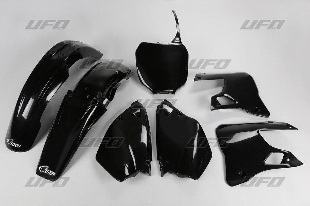 UFO Muovisarja 5-osainen Musta YZ 125/250 00-01
