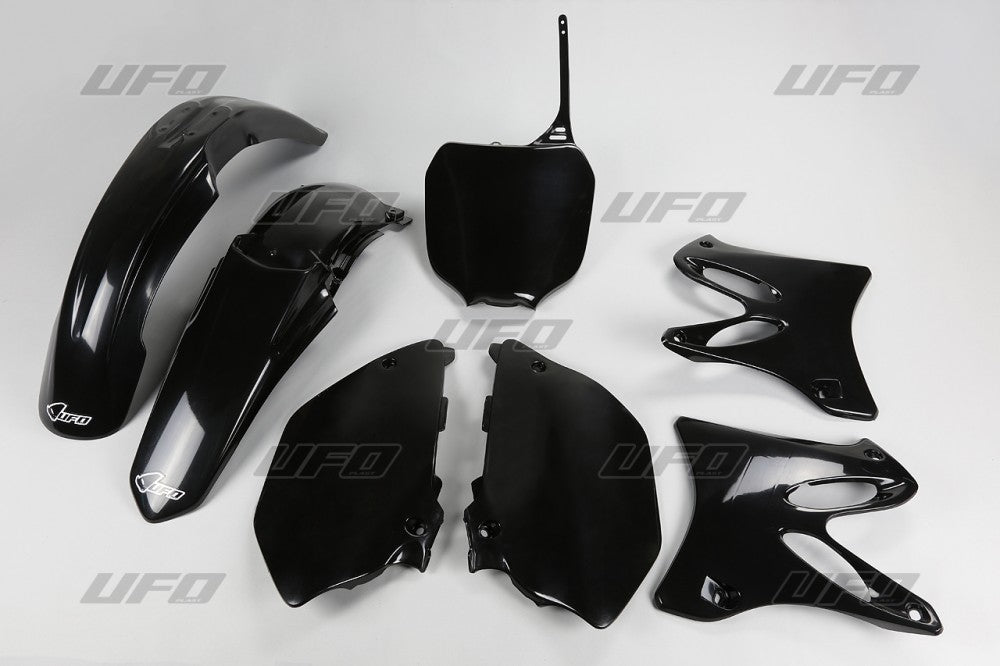 UFO Muovisarja 5-osainen Musta YZ125/250 02-05