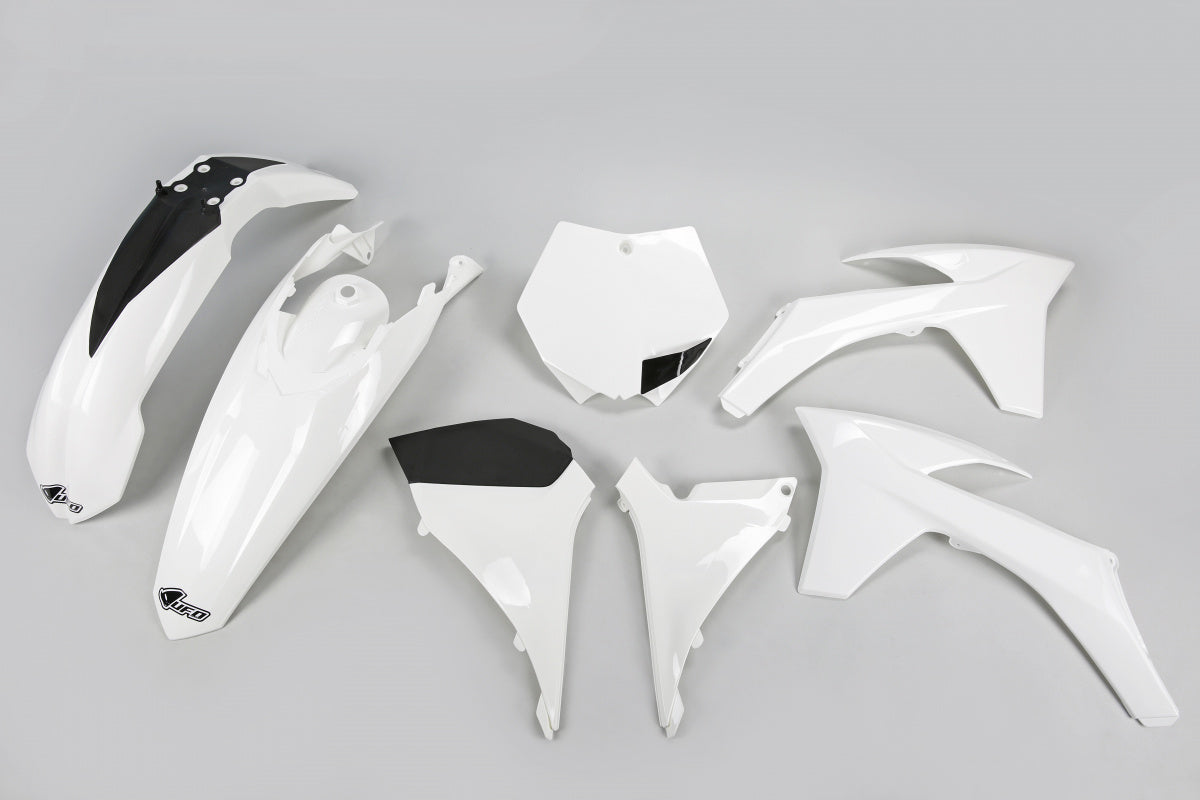 UFO Muovisarja 5-osainen Valkoinen KTM SXF125-525 11-12, SX 12