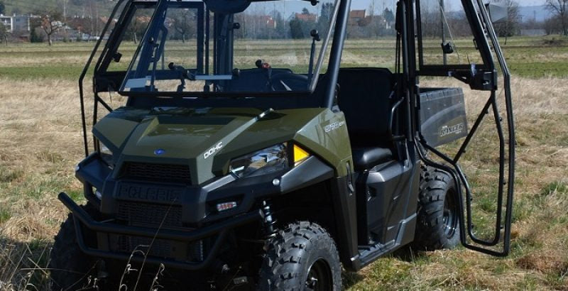 DFK Täysi Ohjaamo Lämmöllä  + pyyhin/pesin Polaris Ranger 570 Midsize 2015-2021