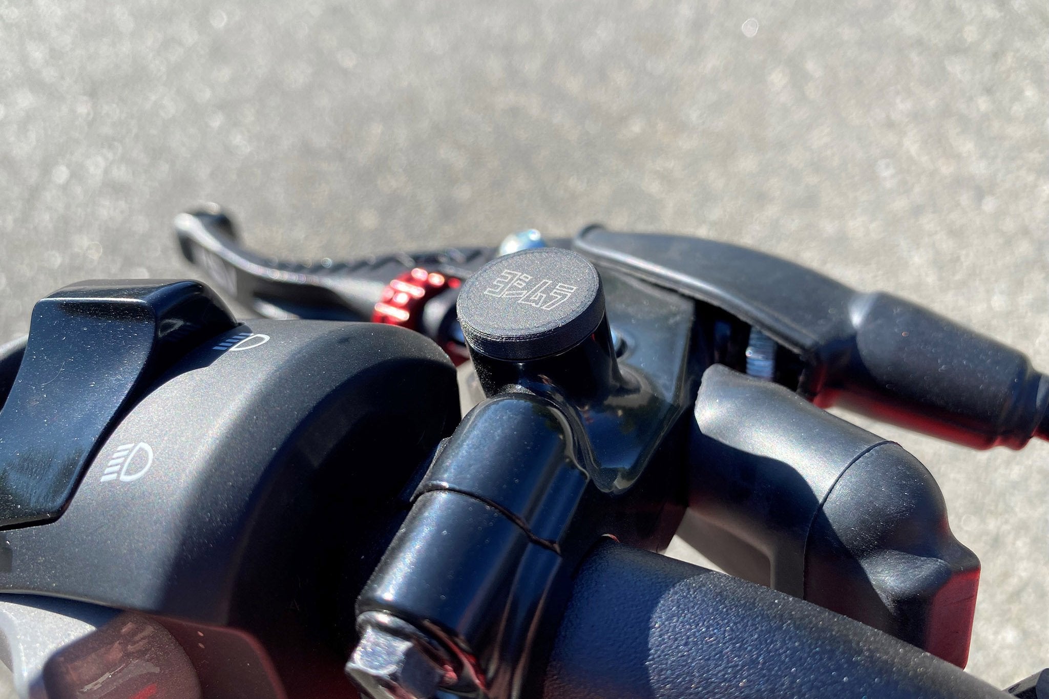 Yoshimura UNIVERSAL Mirror Hole Caps 10mm