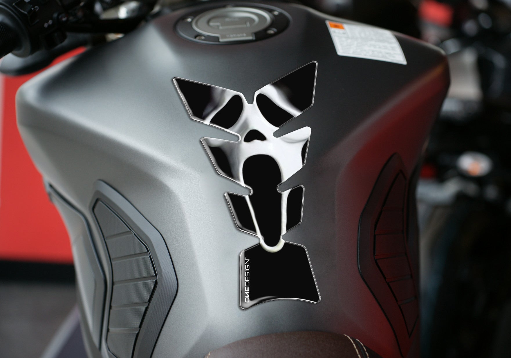 Puig Tank Pad Mod. Scream C/Black