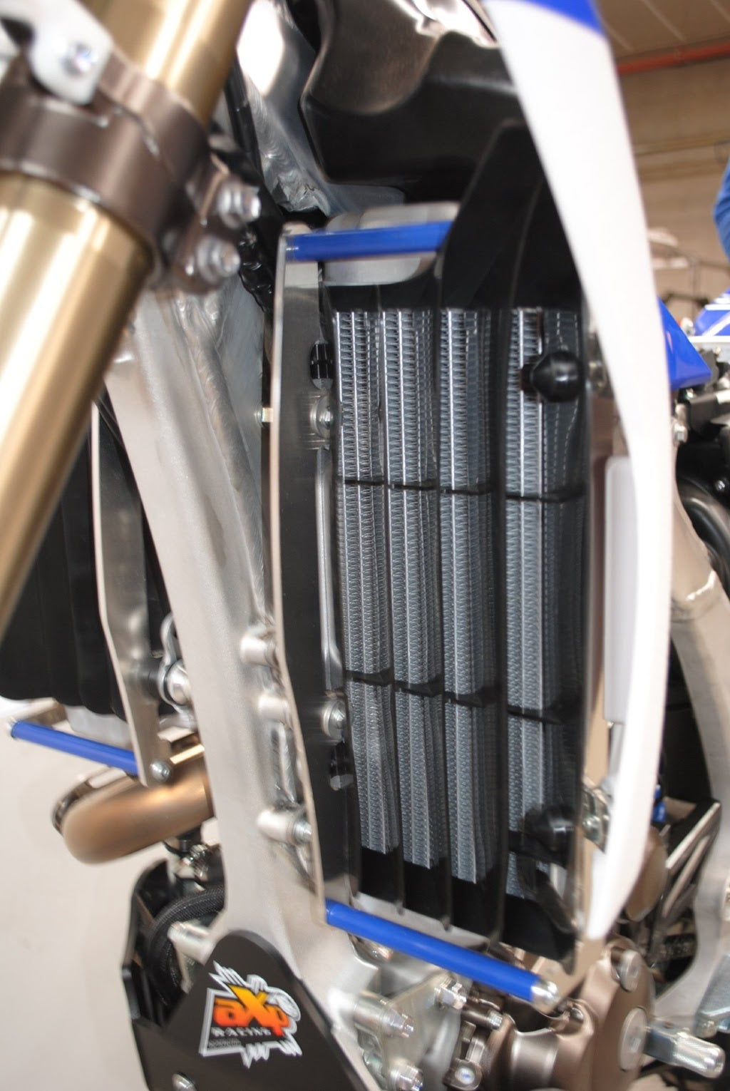 AXP Radiator Braces Blue Spacers Yamaha WR450F 12-13