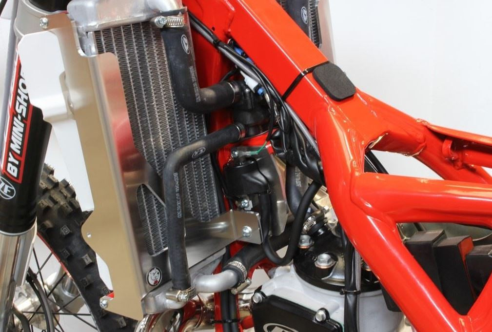 AXP Radiator Braces Red spacers Beta 250/300RR 18-19
