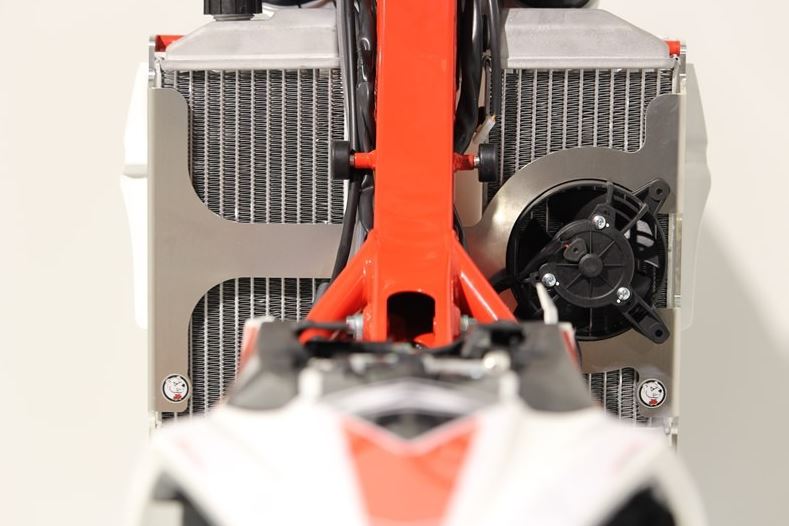 AXP Radiator Braces Red Beta 350RR/390RR/430RR/480RR/500RR 20-22