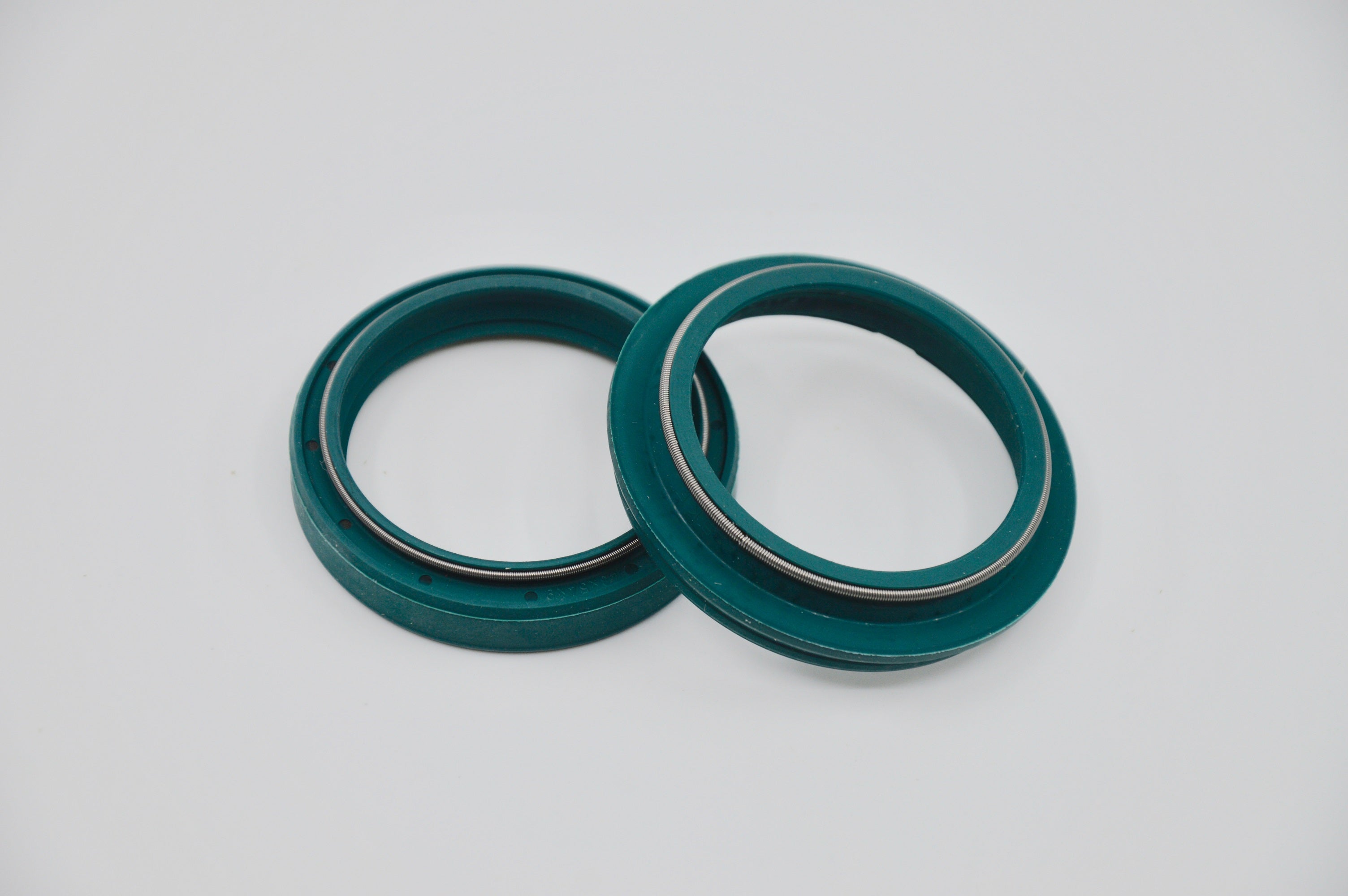 SKF Oil & Dust Seal 43 mm. - SHOWA