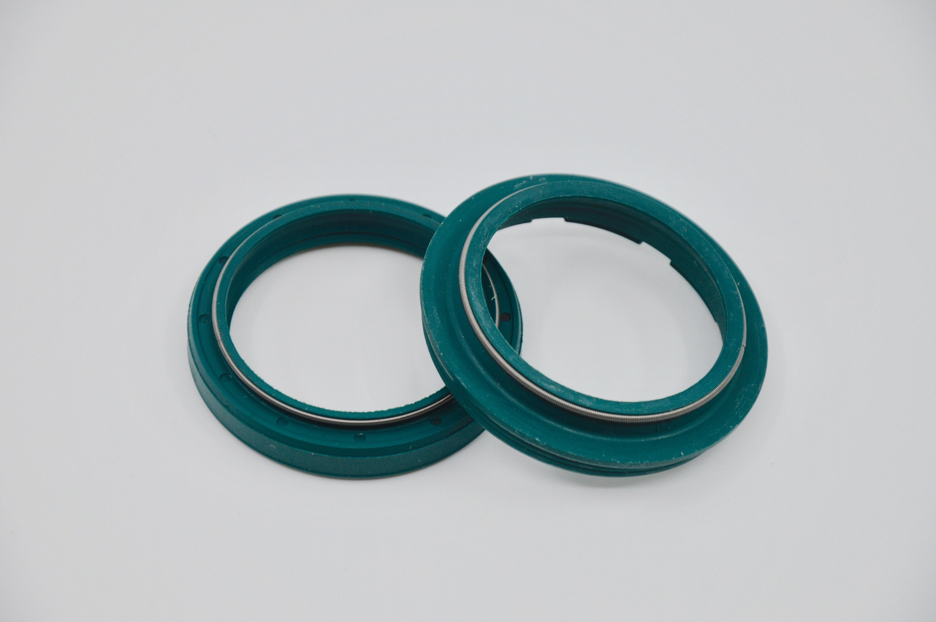 SKF Oil & Dust Seal 46 mm. - KAYABA