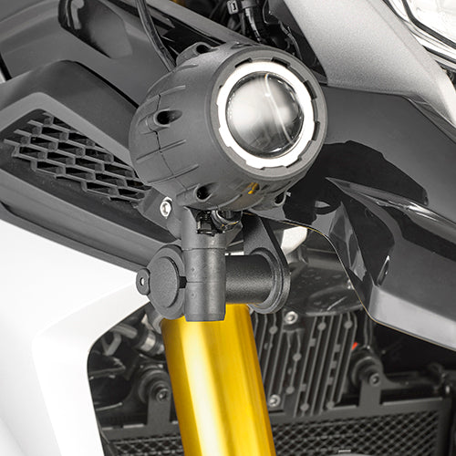GIVI SPECIFIC KIT TO FIX S310/S320