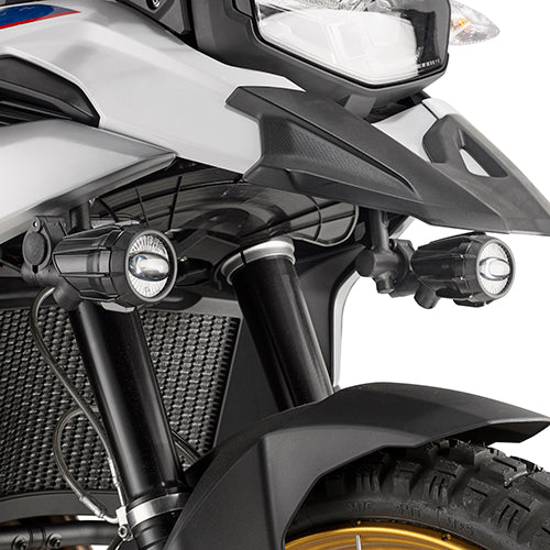 GIVI SPECIFIC KIT TO FIX S310/S322