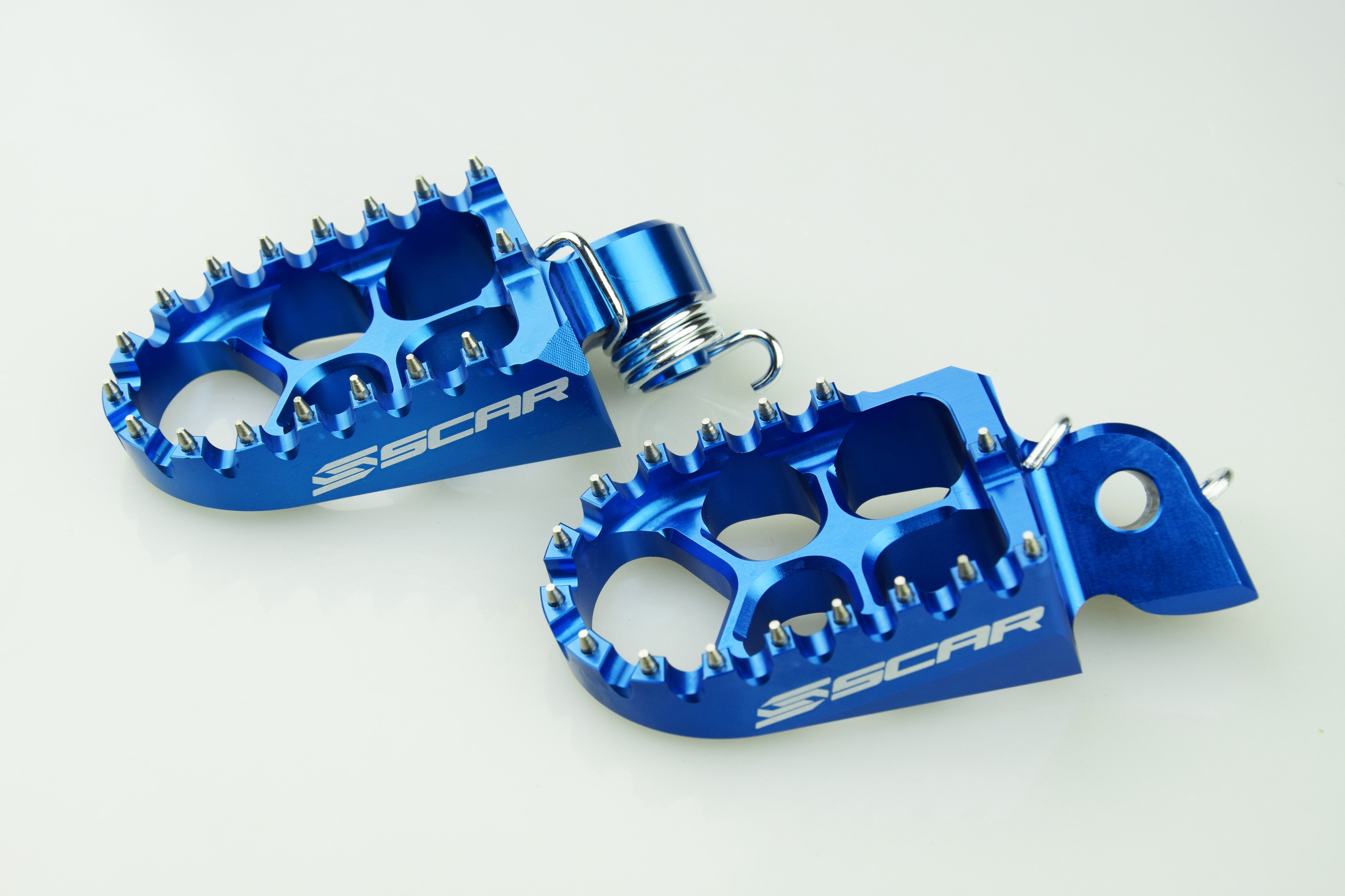 Scar Evolution Footpegs - Ktm/Husab./Husq./Sherco/Beta 05-17 Blue color