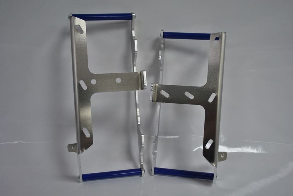 AXP Radiator Braces Blue Spacers Yamaha YZ125 02-21